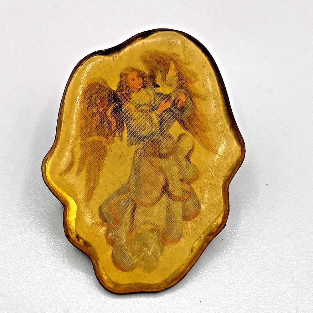 VTG Angel Lapel BroochPin Cherub Guardian Religious Icon Resin Gold Tone